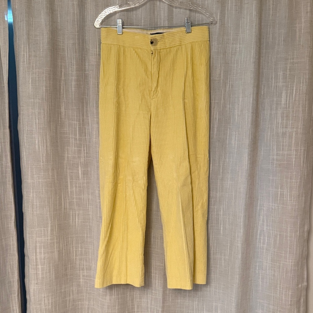 Zara High Waisted Corduroy Pants 💛🌼